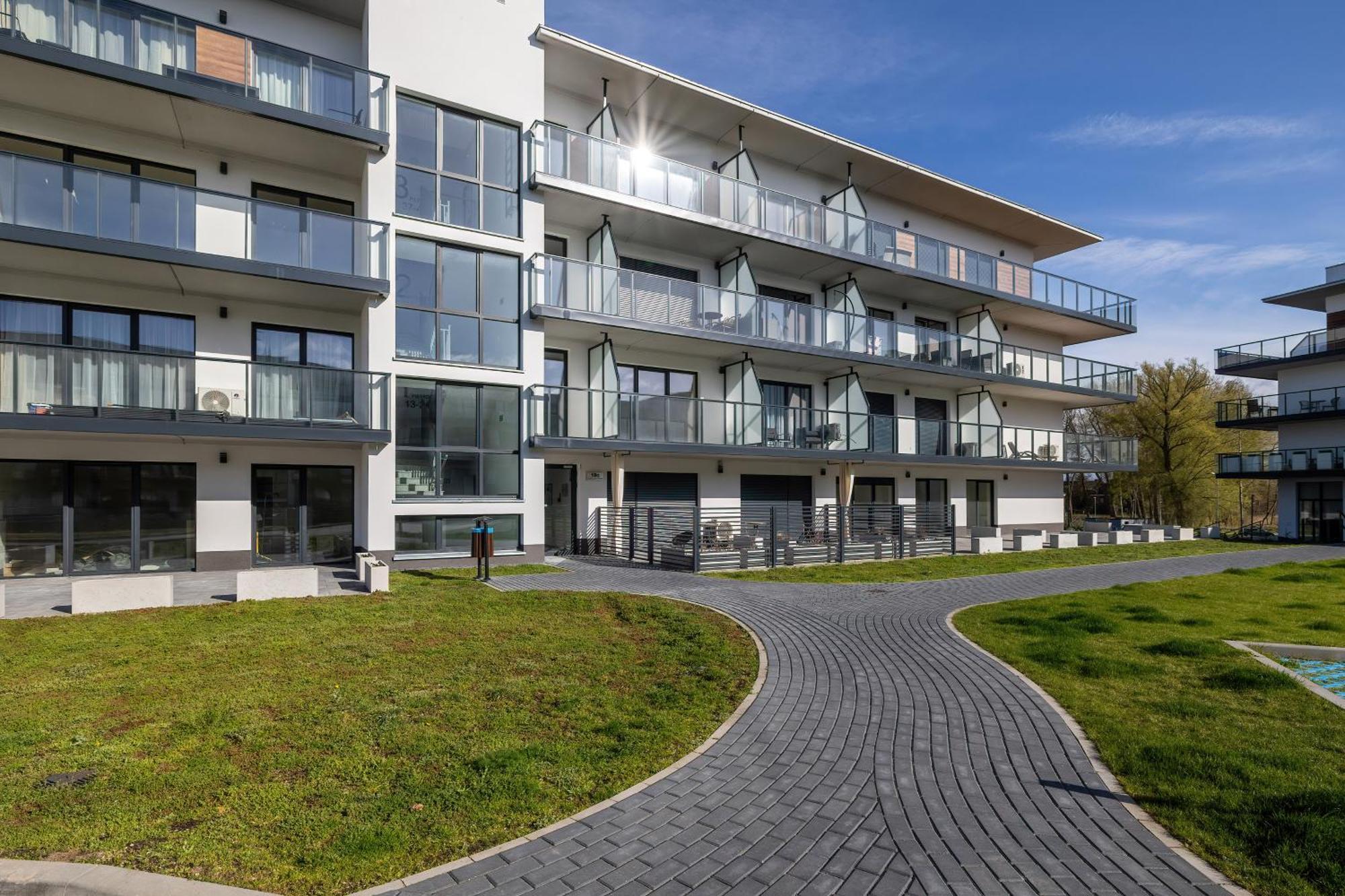 Wellness & Spa Resort Dziwnow Riverfront Apartments With Parking By Noclegi Renters Kültér fotó